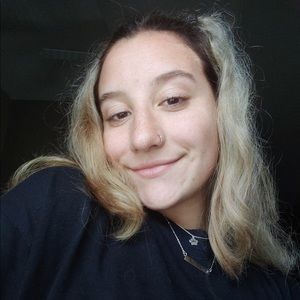 Meet your Posher, Vanessa